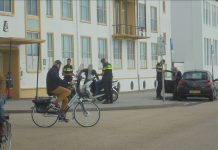 Politie houdt drie overtreders aan en deelt bekeuringen uit