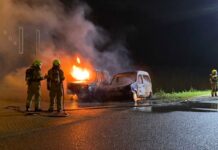 Voertuigen gaan in vlammen op tussen Buitenhaven en Ritthem