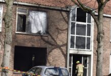 Grote brand verwoest woning aan Nieuwstraat in Vlissingen