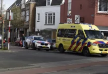 Fietser en auto boten op kruising Glacisstraat Vlissingen