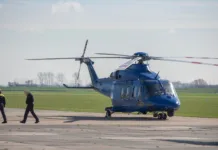 Politiehelikopters boven Zeeland voor actie in Noordzeekanaalgebied