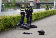 Scooterrijder gewond na aanrijding op Stroomweg