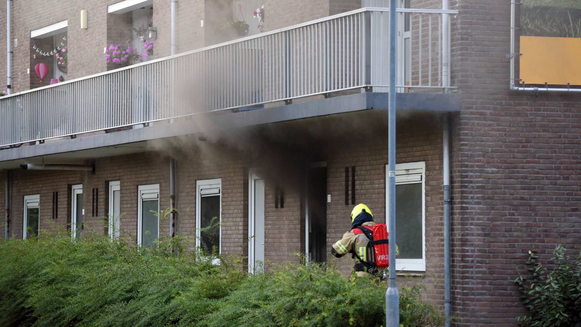 Brand in woning aan M.A. van de Puttestraat in Oost-Souburg snel onder controle