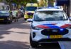 Mountainbiker botst achterop auto in Kanaalstraat Oost-Souburg